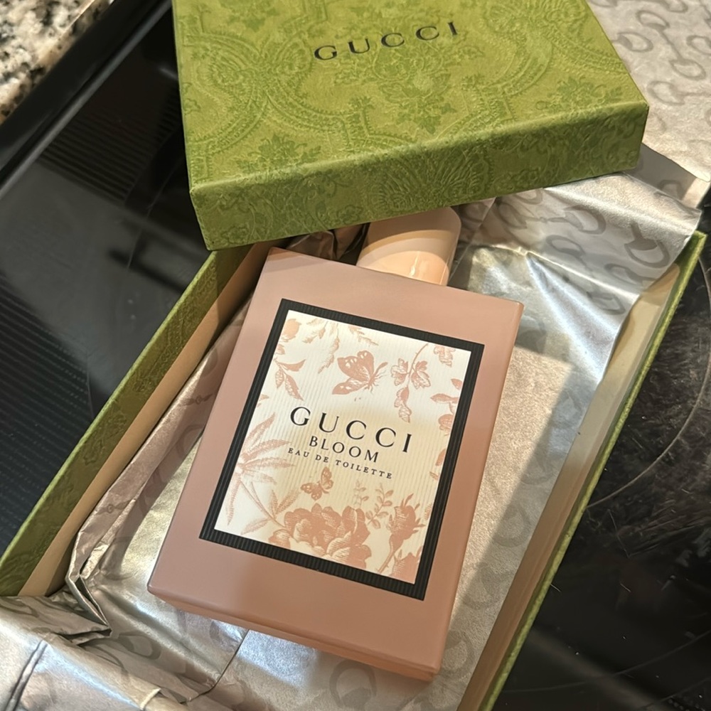 Authentic Gucci Eau de toilette Bloom 100 mil